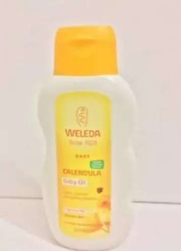 weleda baby bath oil