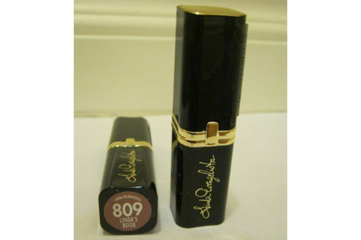 L'Oréal Paris Colour Riche Lipstick #809 Linda's Beige