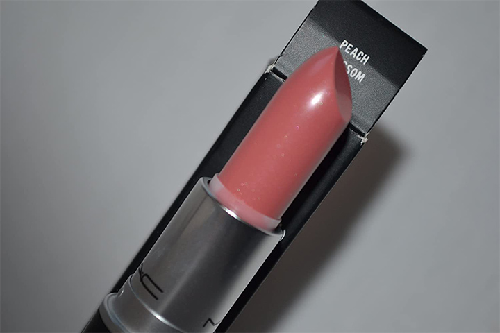 MAC Cremesheen +Pearl Lipstick