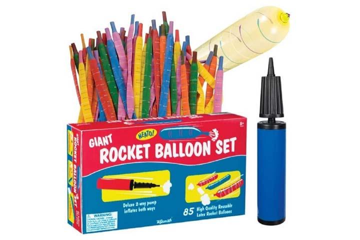 Toysmith Giant Rocket Balloon Set