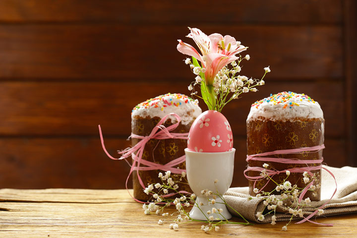 Traditional Easter Cake