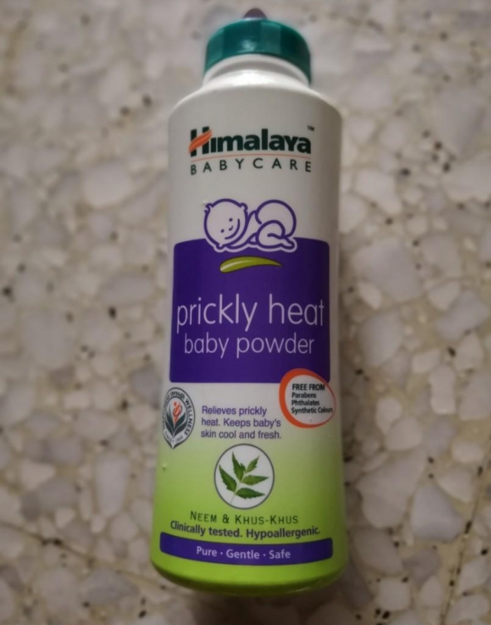 prickly heat powder himalaya
