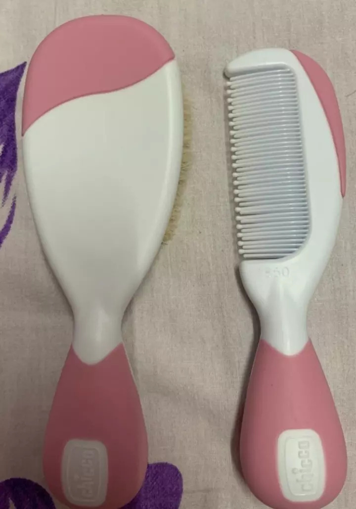 chicco hair brush