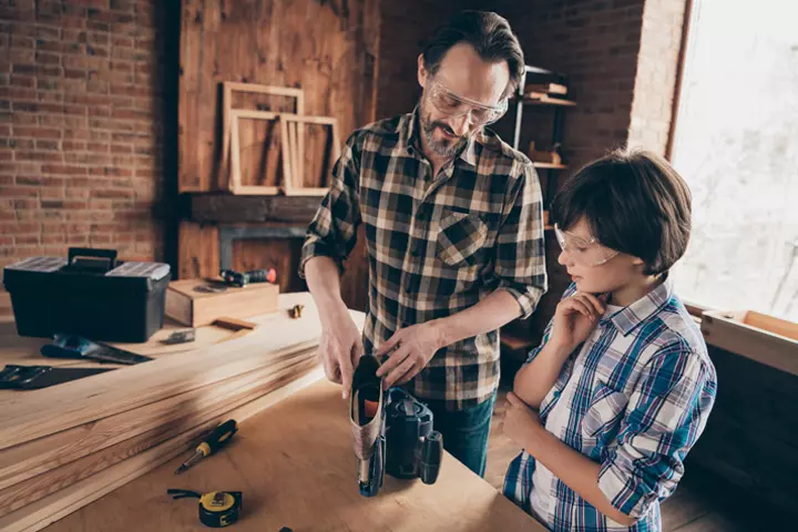 Learn woodworking together