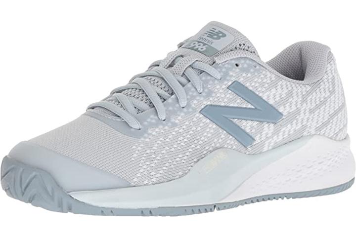 new balance women's 996v3 hard court tennis shoe