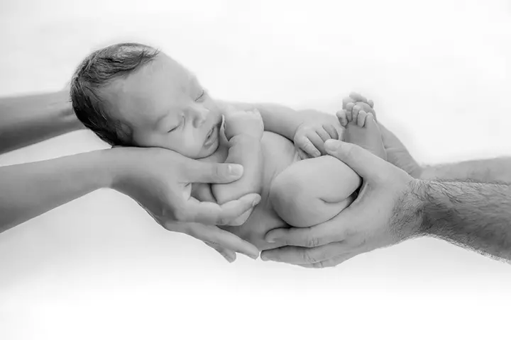 Doctor Drives 70 Km To Shift Tribal Expectant Mother To Healthcare Centre