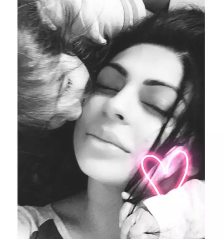 Neeru Bajwa Shares Her Labour Room Story, Partying In Hospital One Week After Her Water Broke (2)