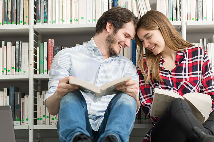 Go on a bookstore date