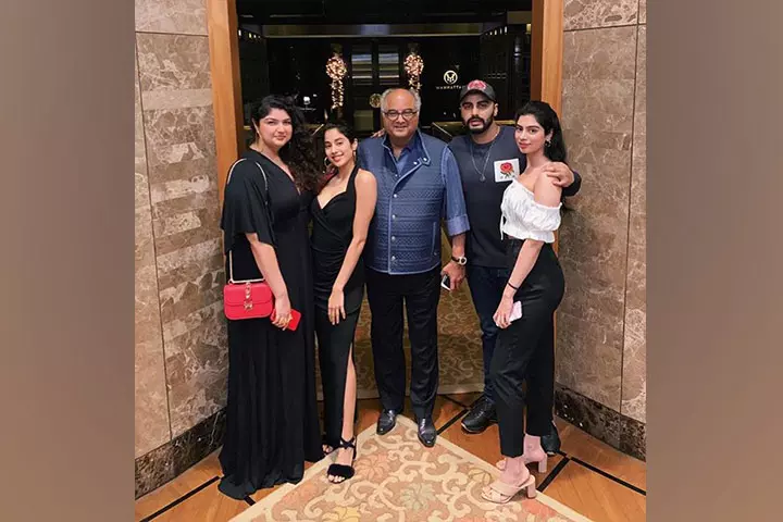 Janhvi-Khushi Kapoor And Arjun-Anshula Kapoor