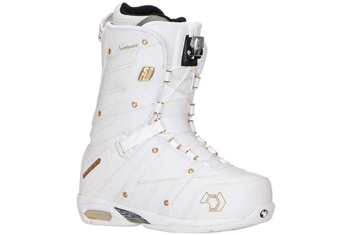high instep snowboard boots