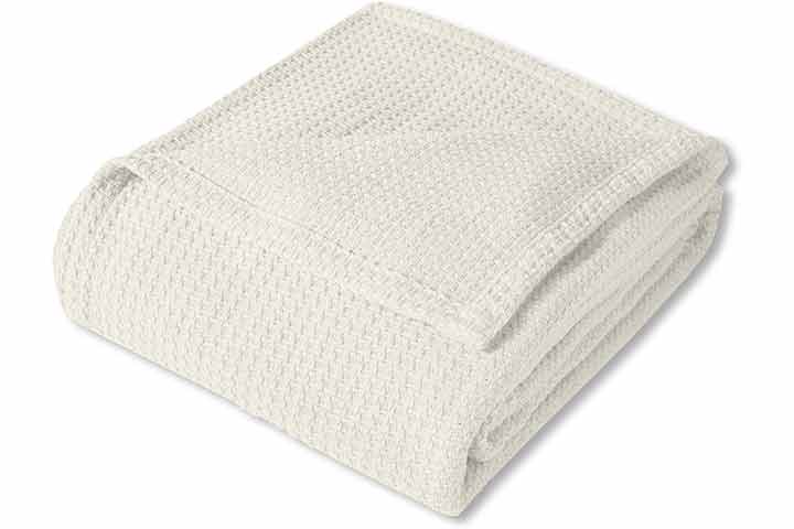15 Best Cotton Blankets Of 2022