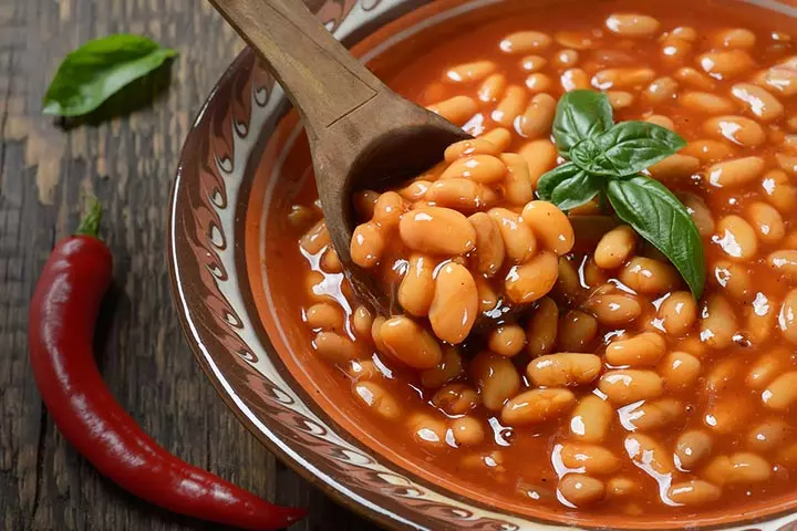 Beans are a good source of protein for babies