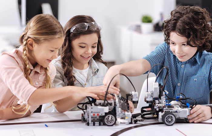 Robotics as extra-curricular activity for kids
