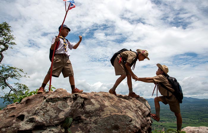 Scouting as extra-curricular activity for kids