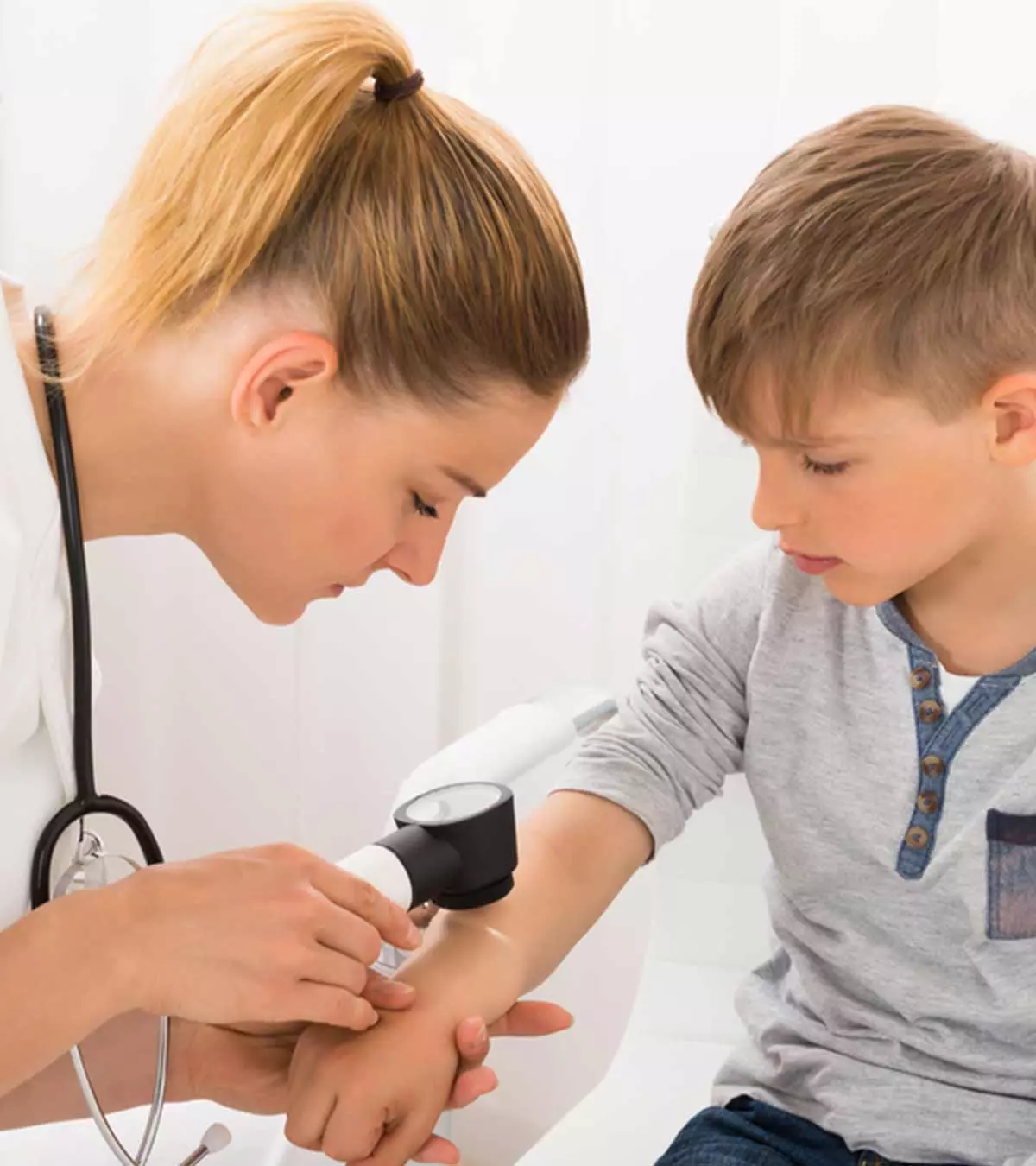 When To Worry About Moles On Your Child: Different Types And Skin Cancer Risks