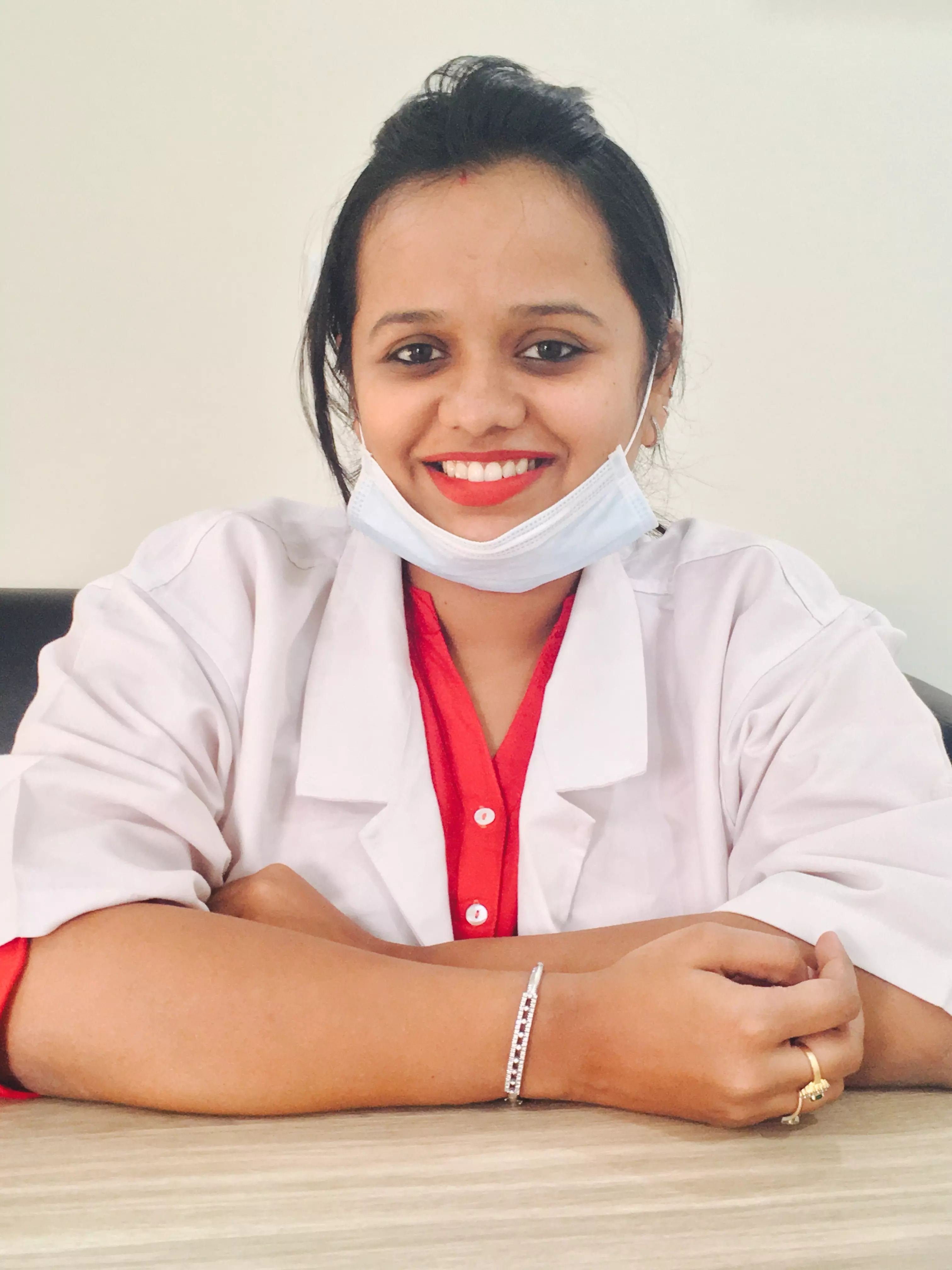 Dr Ritika 1