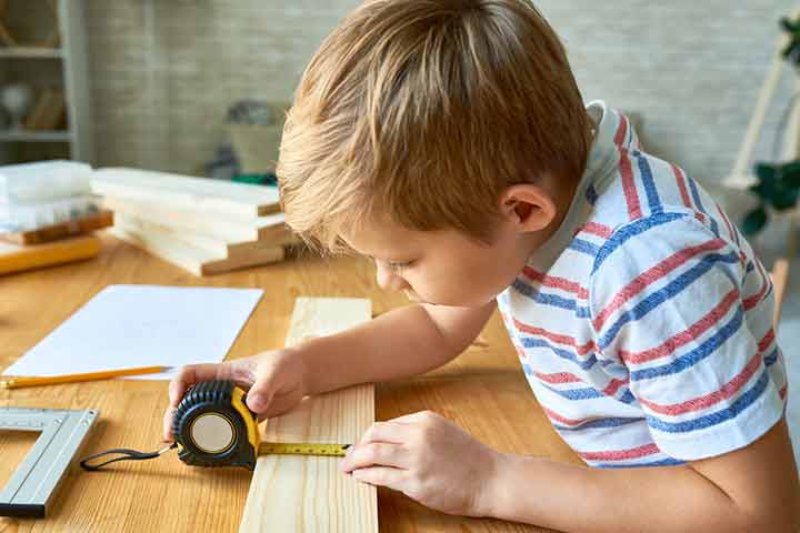 Woodcrafting as a hobby for kids