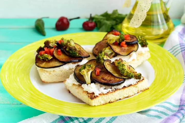 Broccoli and eggplant bruschetta recipe for children