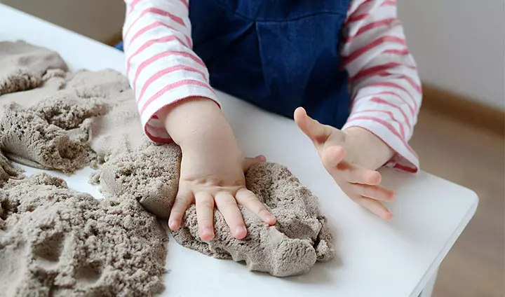 Basic Kinetic Sand recipe for kids