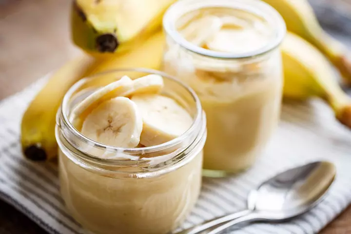 Easy banana custard for babies