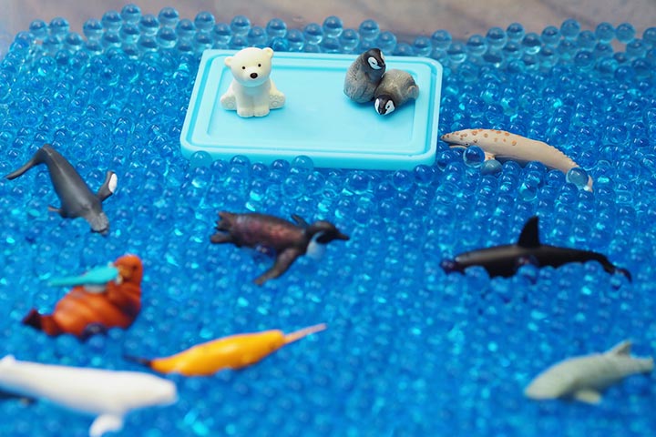 Create an ocean water activites for toddlers