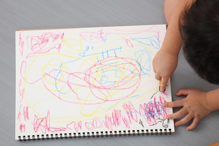 Drawing or painting activities for 3 year old