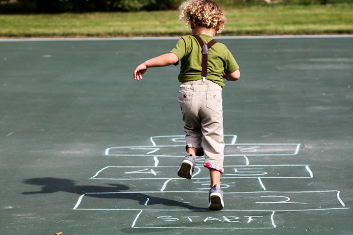 How to play hopscotch for kids