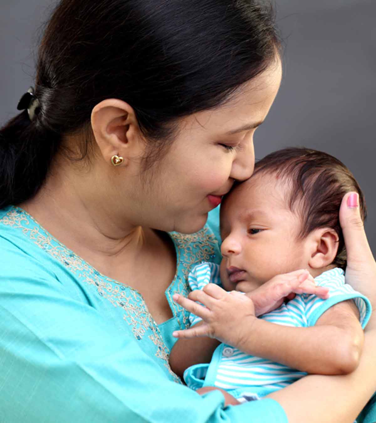 नवजात शिशु की देखभाल के लिए 10 जरूरी टिप्स | Navjat Shishu Ki Dekhbhal Kaise Kare