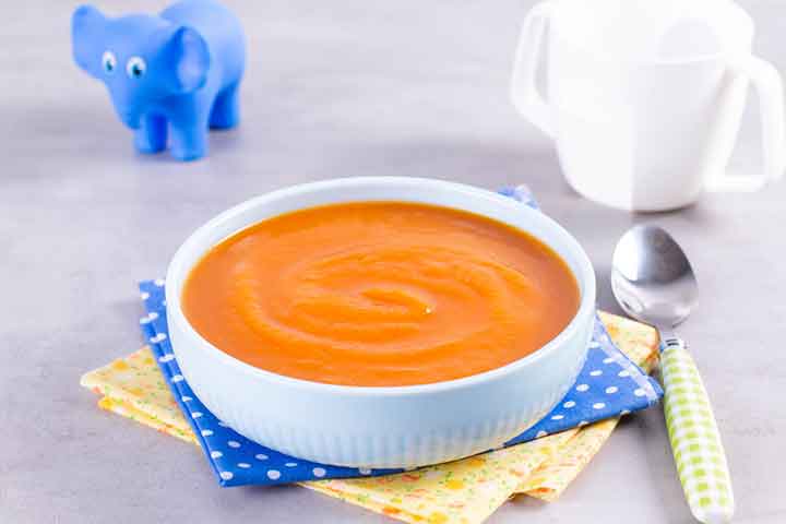 Squash, carrot, and onion puree for babies
