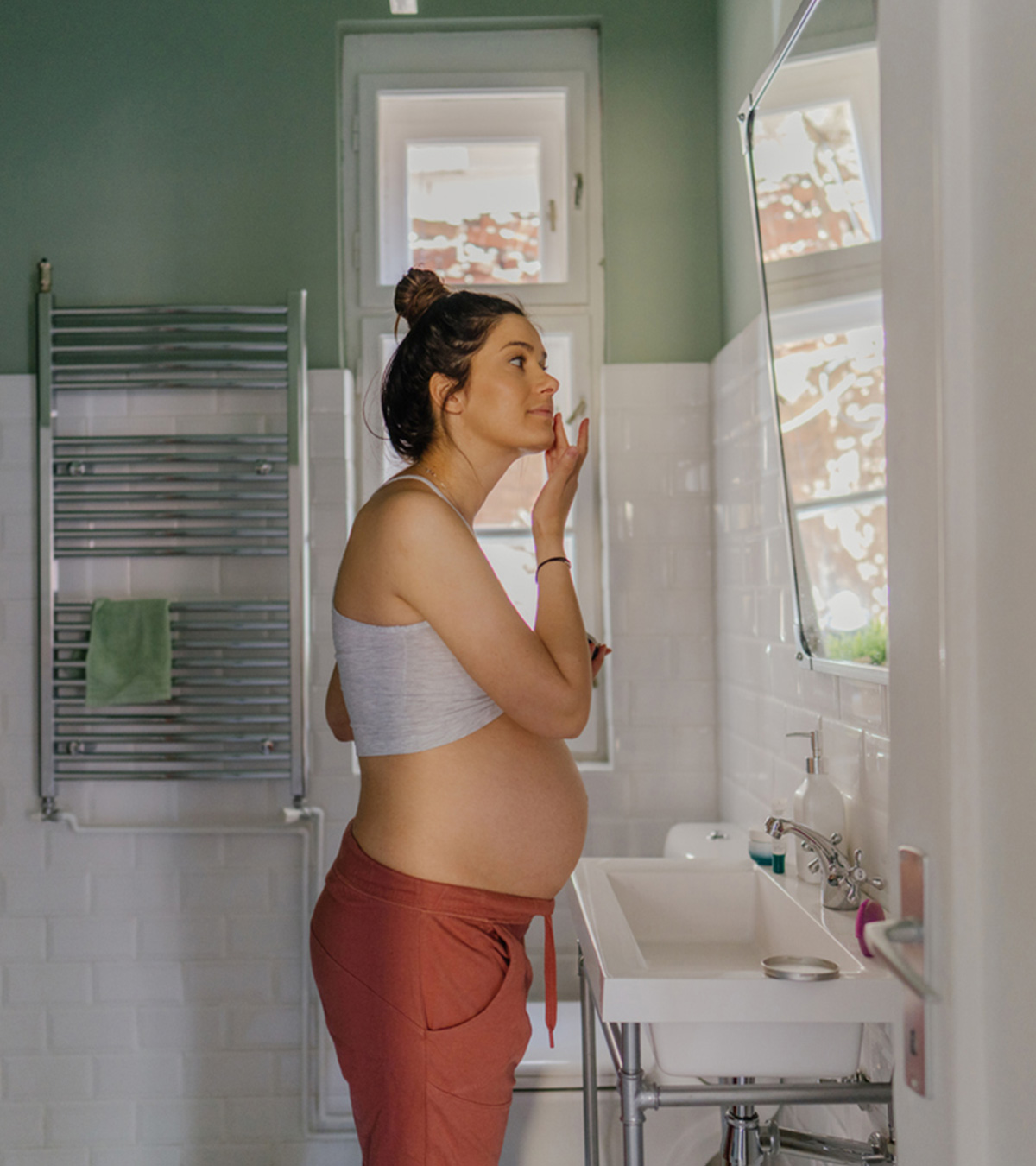 怀孕期间应该避免的5种美容护理