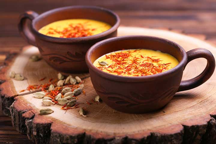 Golden Milk With Saffron And Turmeric 