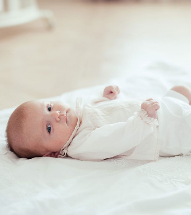 6 Best Methods To Transition Your Baby Out Of A Swaddle