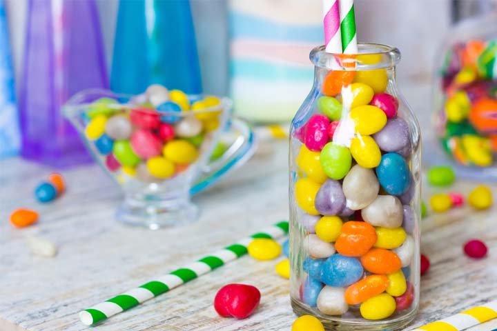 M & Ms gender reveal party ideas