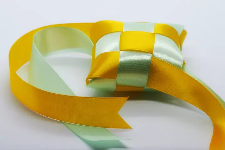 Ribbon weaving