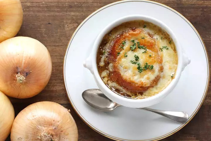 Slow-cooked French Onion Soup1