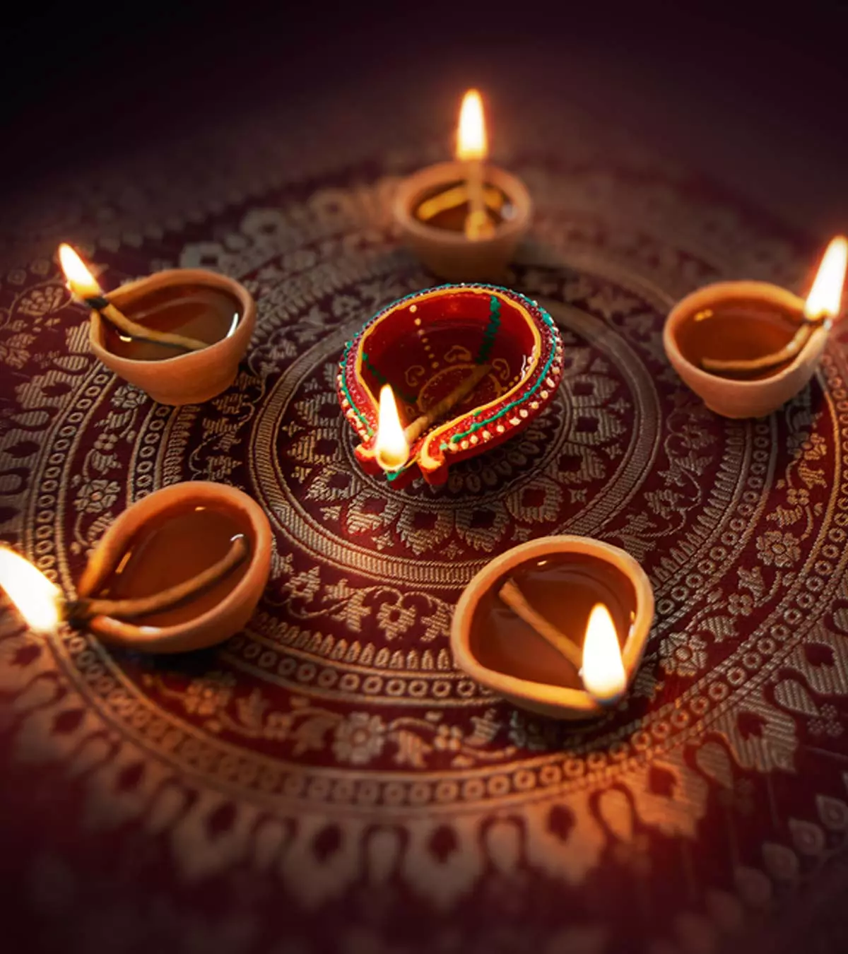 What Precautions Should I Take At Diwali During Pregnancy