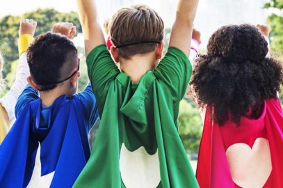 16超级英雄对儿童的积极和负面影响