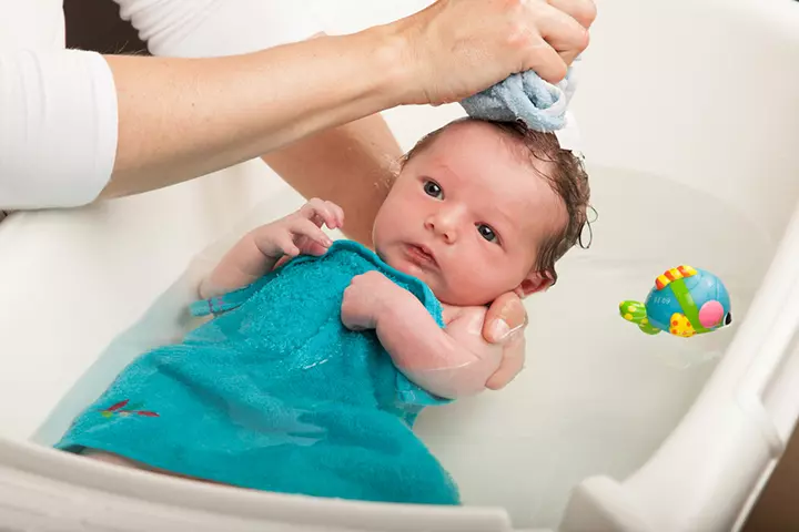 Bathe your child in a clean plastic tub