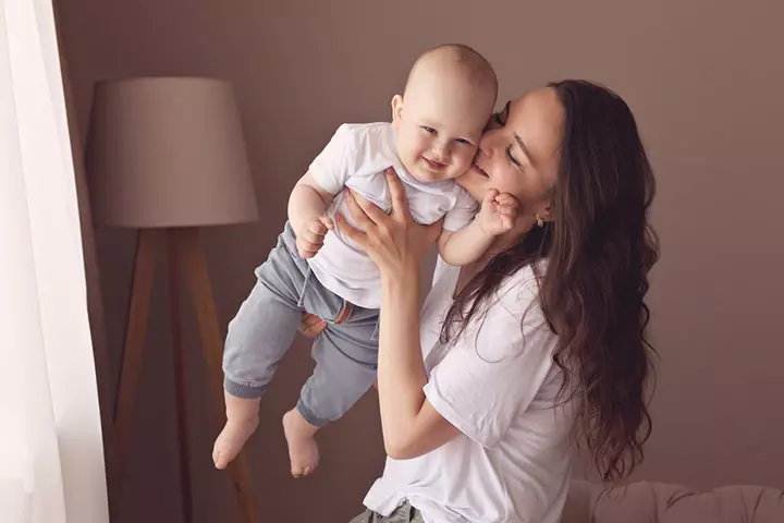 Give Her The Space To Breathe