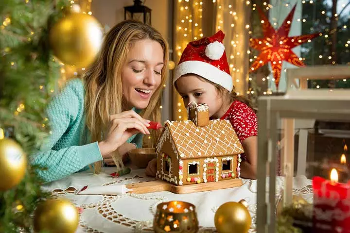 How To Make The Perfect Gingerbread House