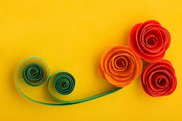 Roses, newspaper crafts for kids