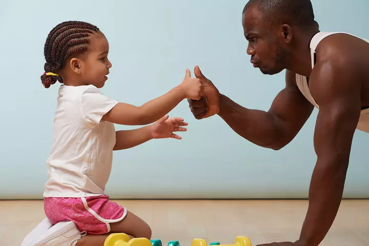 Thumb wrestling hand game for kids