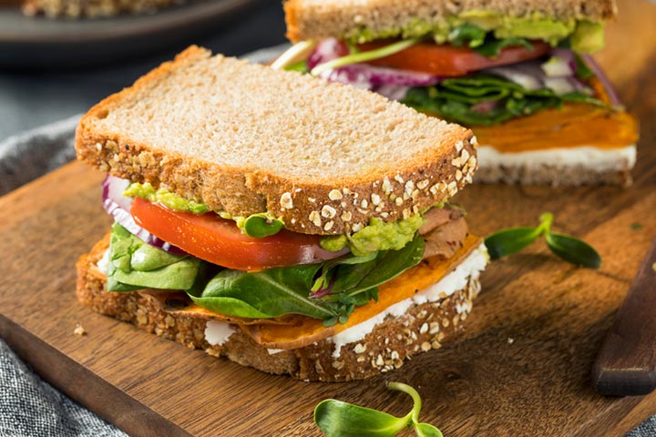 Vegetable sandwich as iron-rich foods for toddlers