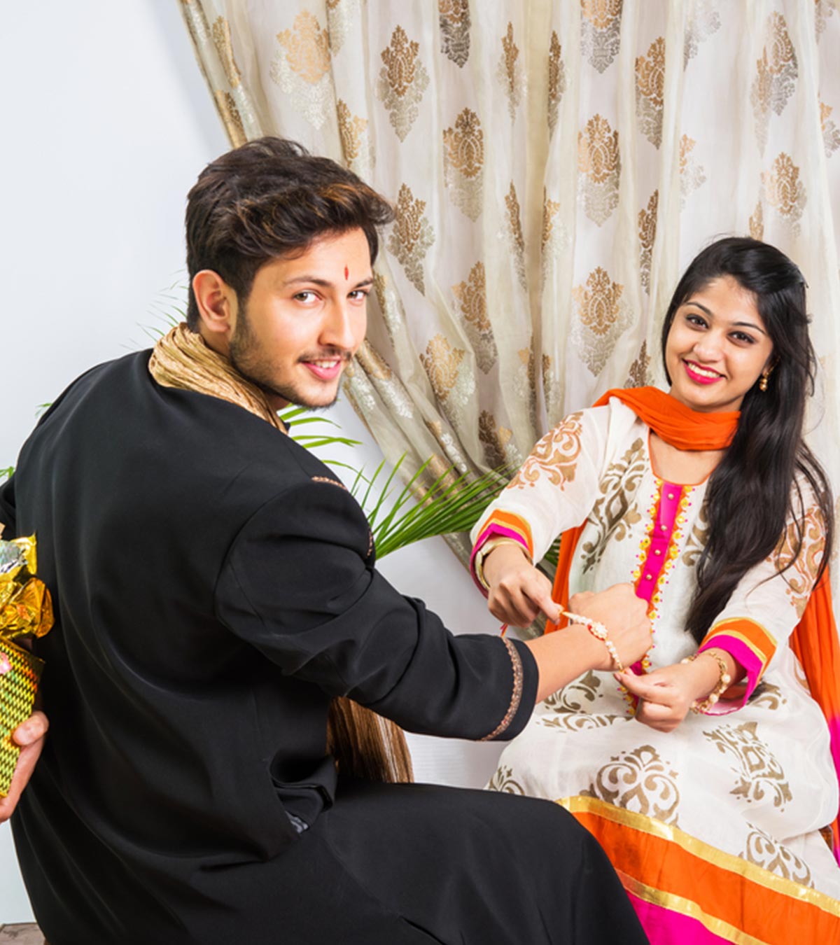 100+ Cute Nicknames For Sister In Hindi | बहन के लिए प्यार भरे निकनेम