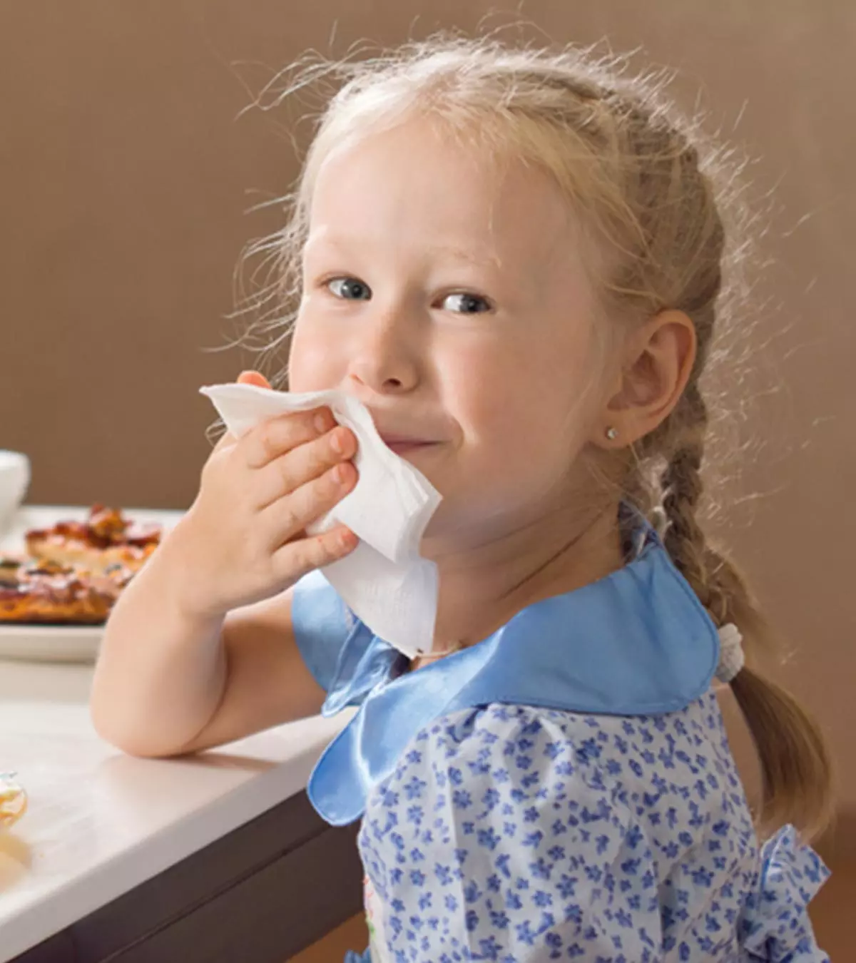 Children should be aware of the basic table manners, whether at home or eating out.