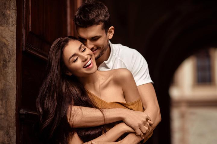 Best Couple Poses - Caroline Tran Photography