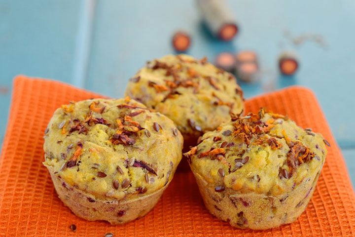 Carrot muffin with flaxseed for babies