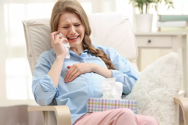 22 weeks pregnant women may experience mood swings