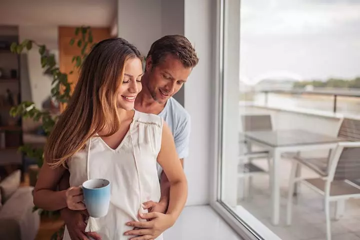 5 Advantages And 4 Risks Of Becoming A Mother After 40