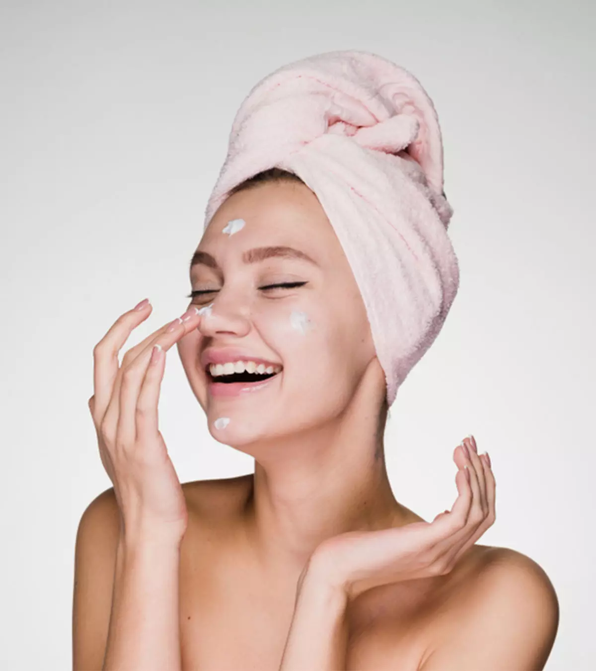 6 Must-Have Organic Beauty Solutions For New Moms